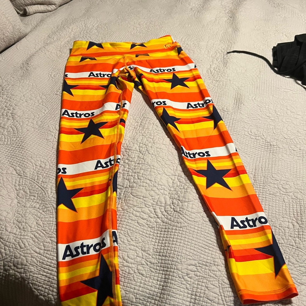 Astros Loudmouth Vibrant Star Leggings New without tags